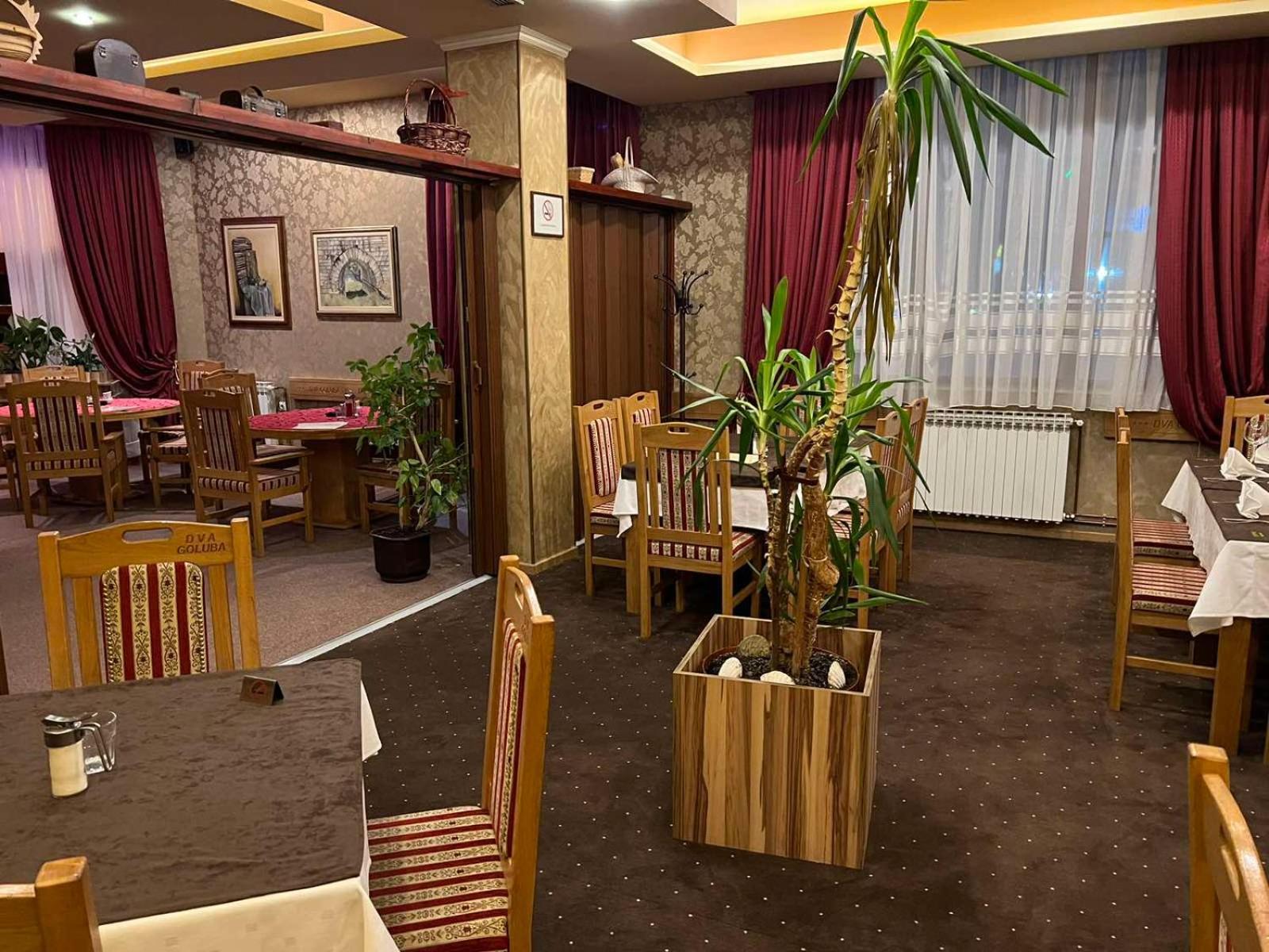 Hotel Dva Goluba パレ エクステリア 写真