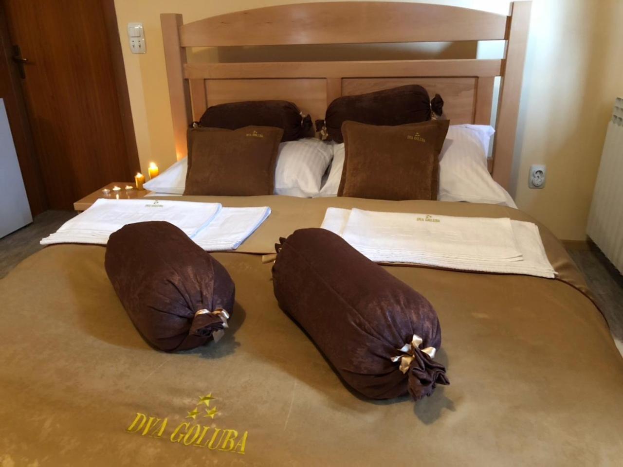 Hotel Dva Goluba パレ エクステリア 写真
